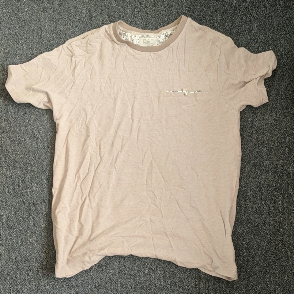 D&F Pocket T-Shirt
